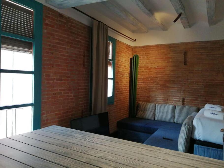 A Un Solo Paso Del Mar Lägenhet Barcelona Exteriör bild